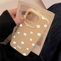 Cute Daisy Flower Silicone Case for iPhone 17