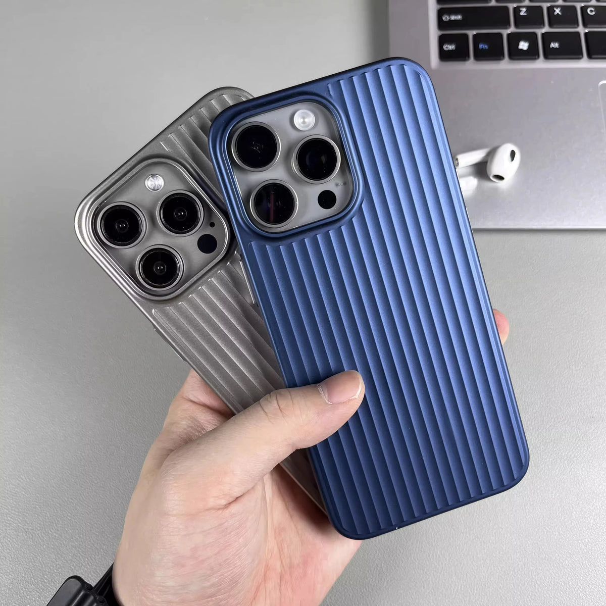 Luxury Bend Wave Anti-Drop Case for iPhone 15 Pro & iPhone 15 Pro Max