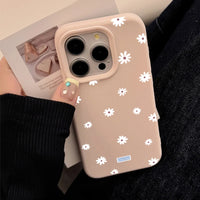 Cute Daisy Flower Silicone Case for iPhone 17